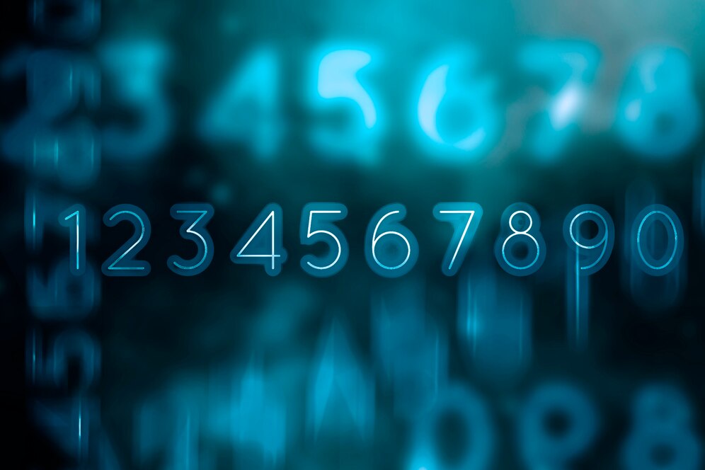 Numerology concept - image by Freepik